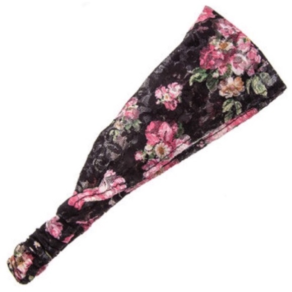 Bauble-n-Brooke Accessories - Black Floral Lace Headband